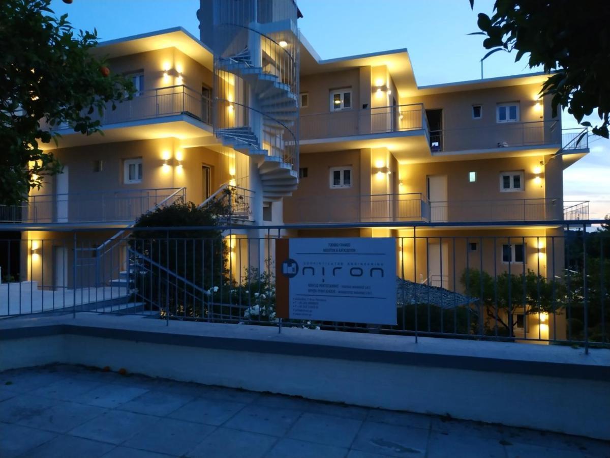 Lilly Apartments Atenas Exterior foto